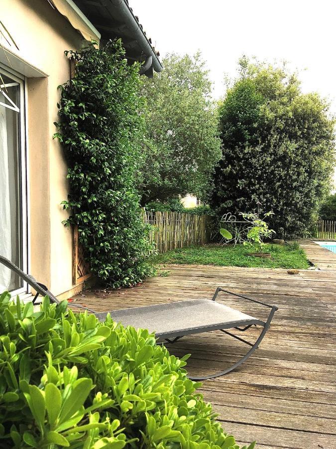 Hotel Le Clos Du Gorion Saint-Sulpice-et-Cameyrac Exterior foto